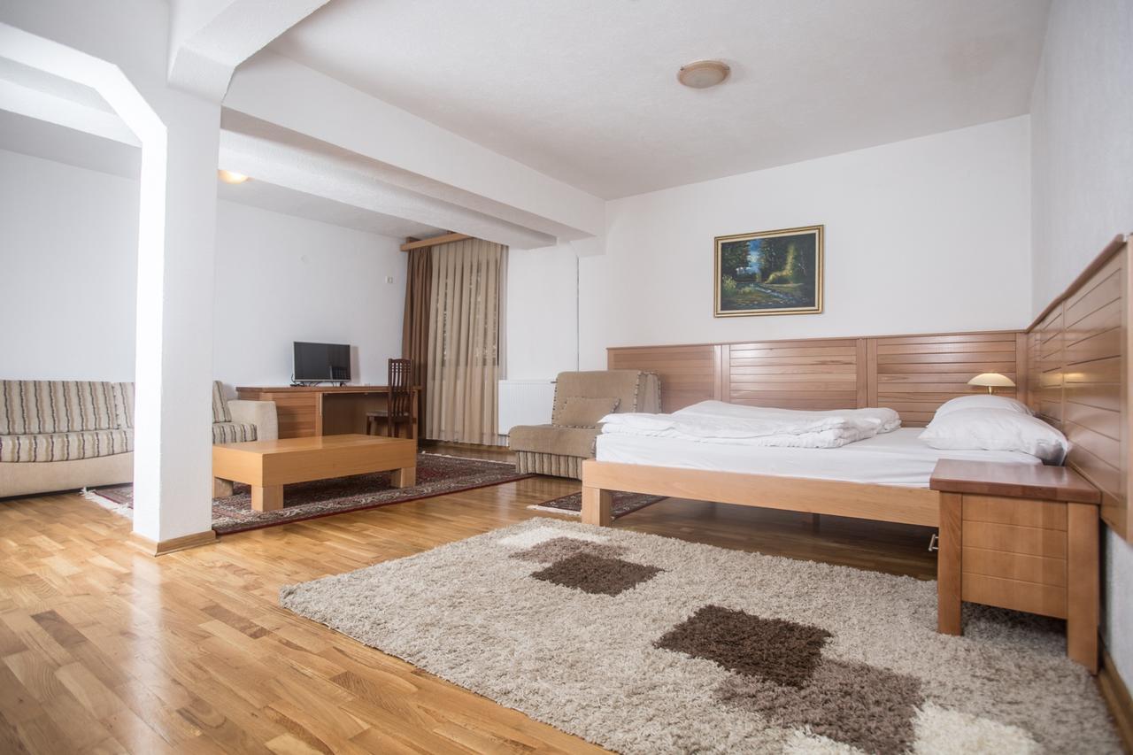 Hotel Borici Sjenica Eksteriør bilde